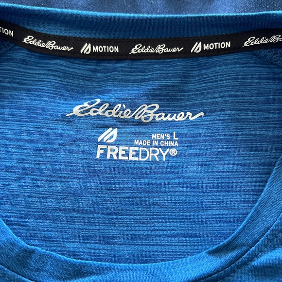 Eddie Bauer short sleeve - Picture 3 of 3